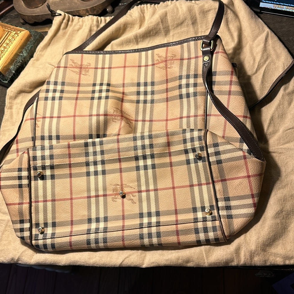 BURBERRY HANDBAG - Picture 13 of 16